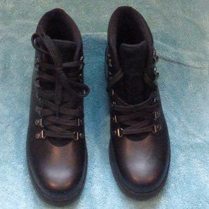 Ralph Lauren Black Hiking style distressed leather upper ankle boots US 7B